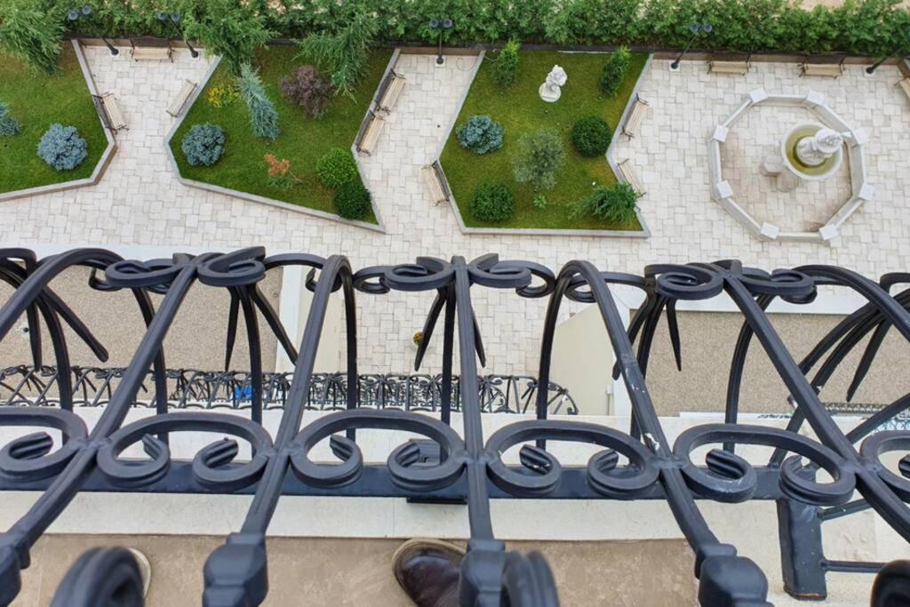 Luxury Green Apartment Prishtinë Ngoại thất bức ảnh